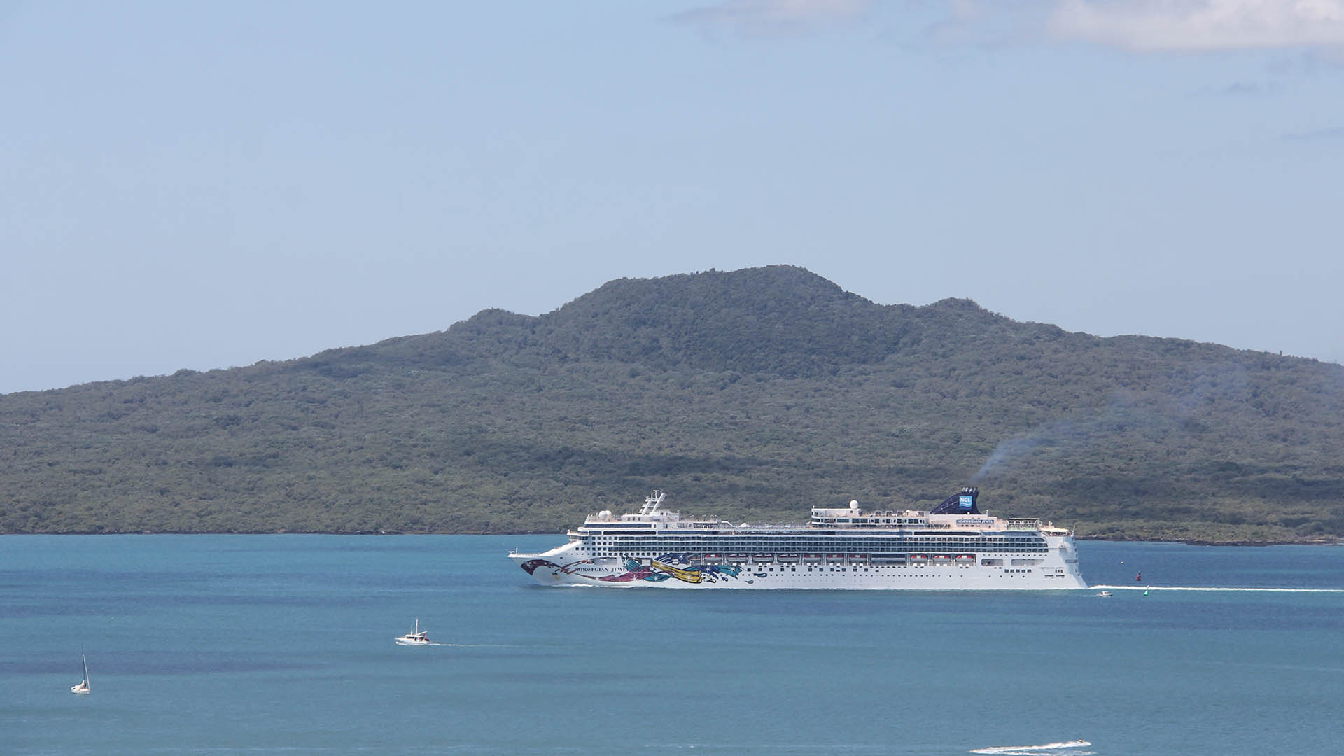 Norwegian Jewel